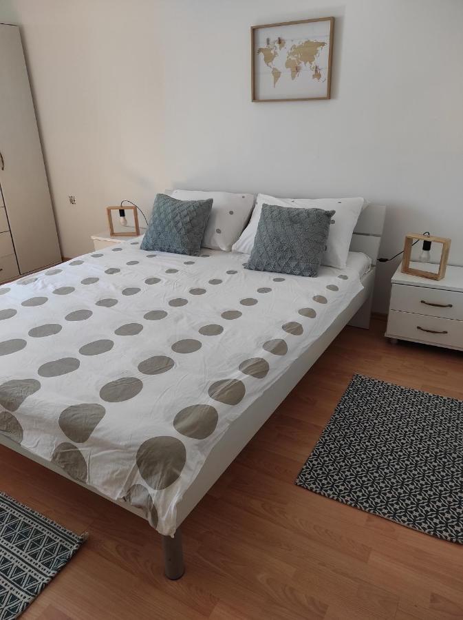 Sunny Apartment In ริเยกา ภายนอก รูปภาพ