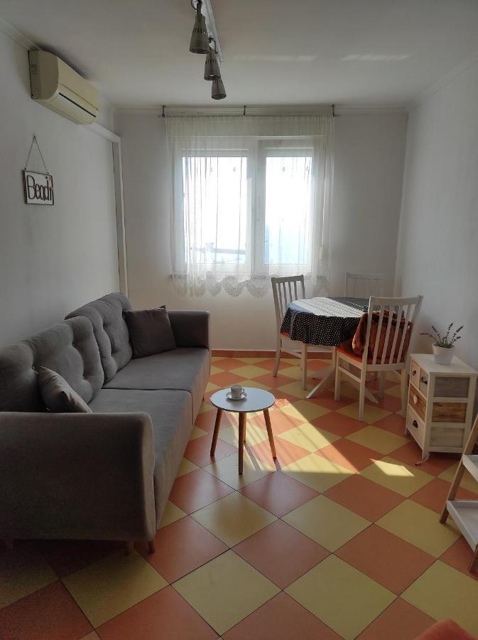 Sunny Apartment In ริเยกา ภายนอก รูปภาพ