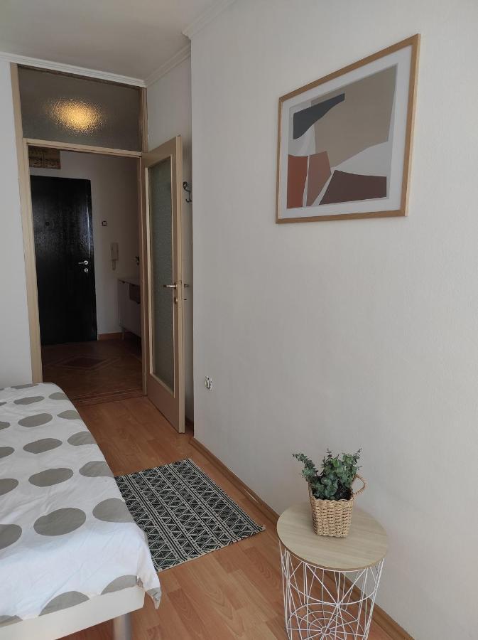 Sunny Apartment In ริเยกา ภายนอก รูปภาพ